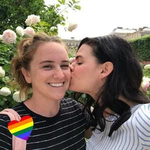 Meet your Posher, Shaina